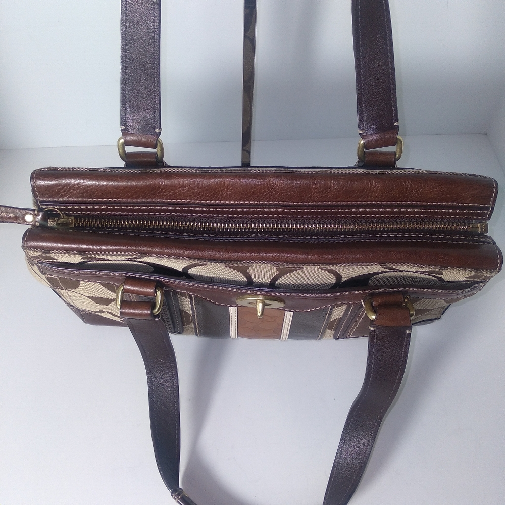 SOLD Authentic Vintage Coach Hampton Signature Stripe C Monogram Canvas Bag - Picture 7 of 14
